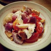 Baked Red Onion and Goats Cheese Salad